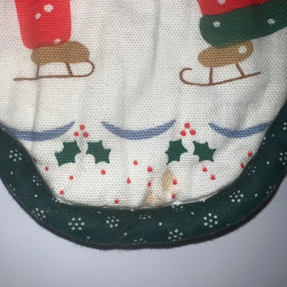 C&D‎ Potholder OS Green Ice Skaters Heart Quilted Vintage